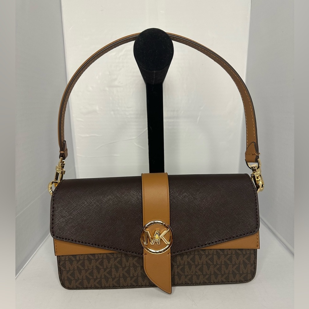 Michael Kors Greenwich Medium Shoulder Bag